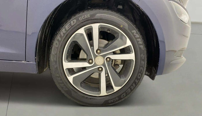 2023 Tata ALTROZ XZ PLUS O SUNROOF CNG, CNG, Manual, 33,788 km, Right Front Wheel