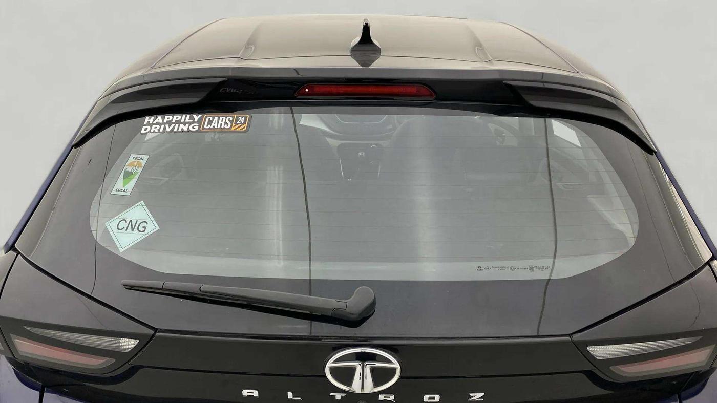 2023 Tata ALTROZ XZ PLUS O SUNROOF CNG, CNG, Manual, 34,078 km, Rear Windshield
