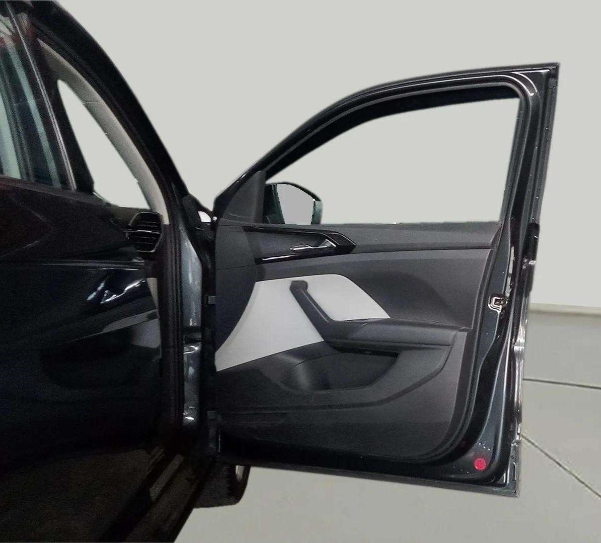2023 Skoda KUSHAQ STYLE 1.0L TSI AT, Petrol, Automatic, 13,396 km, RHS Front Door