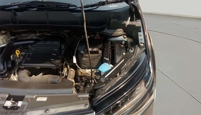 2023 Skoda KUSHAQ STYLE 1.0L TSI AT, Petrol, Automatic, 13,396 km, Engine View - Left