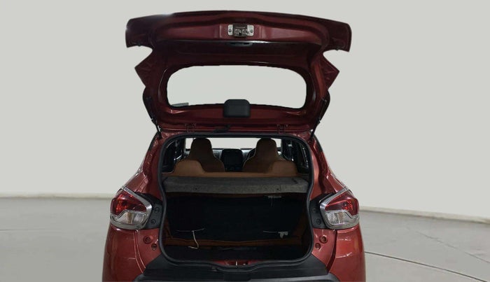2018 Renault Kwid RXT 1.0 AMT (O), Petrol, Automatic, 70,107 km, Boot Door Open