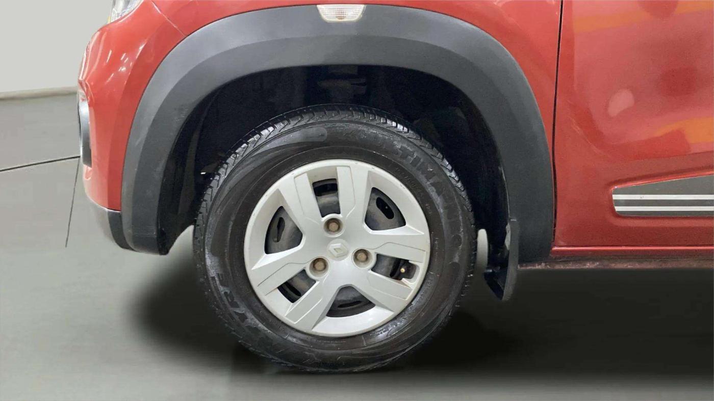 2018 Renault Kwid RXT 1.0 AMT (O), Petrol, Automatic, 70,154 km, Left Front Wheel