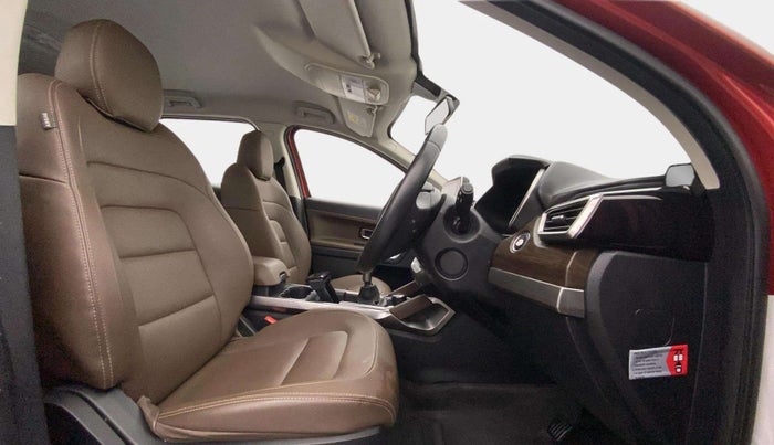 2021 Tata Harrier XZ 2.0L, Diesel, Manual, 54,665 km, Right Side Front Door Cabin