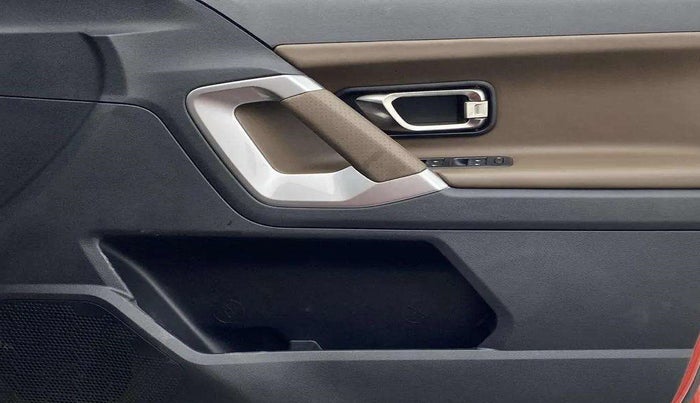 2021 Tata Harrier XZ 2.0L, Diesel, Manual, 54,665 km, Driver Side Door Panels Control