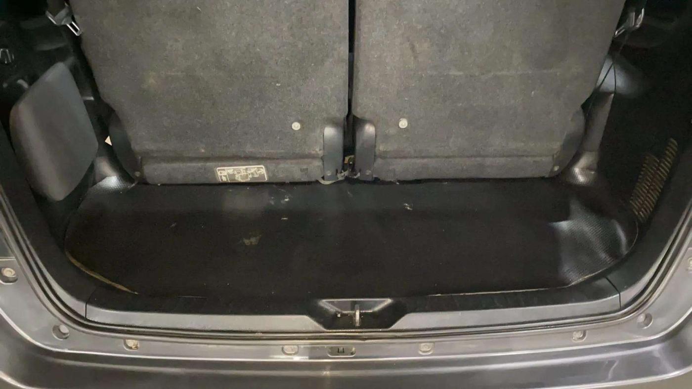 2017 Toyota Innova Crysta 2.4 VX 7 STR, Diesel, Manual, 52,086 km, Boot Inside