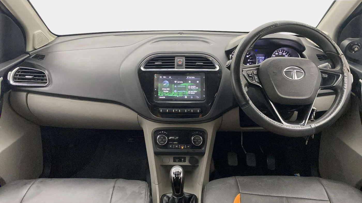 2019 Tata Tiago XZ PLUS PETROL, Petrol, Manual, 36,579 km, Dashboard