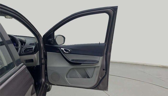2019 Tata Tiago XZ PLUS PETROL, Petrol, Manual, 36,558 km, RHS Front Door