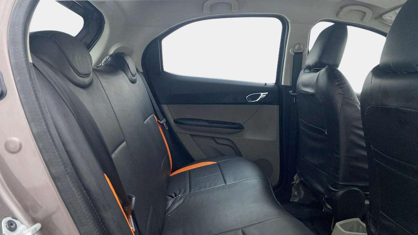 2019 Tata Tiago XZ PLUS PETROL, Petrol, Manual, 36,579 km, Right Side Rear Door Cabin