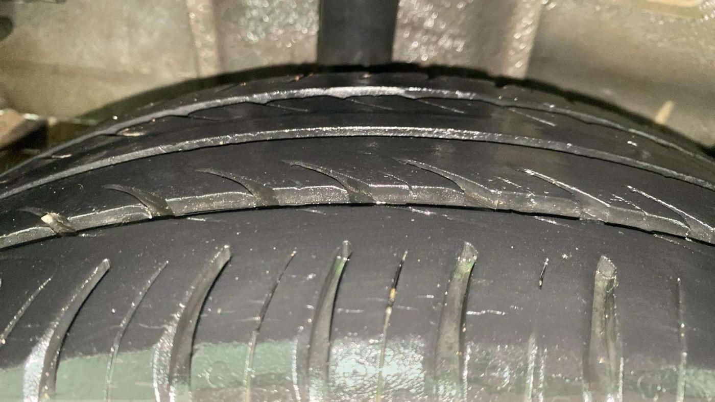 2019 Tata Tiago XZ PLUS PETROL, Petrol, Manual, 36,579 km, Right Rear Tyre Tread