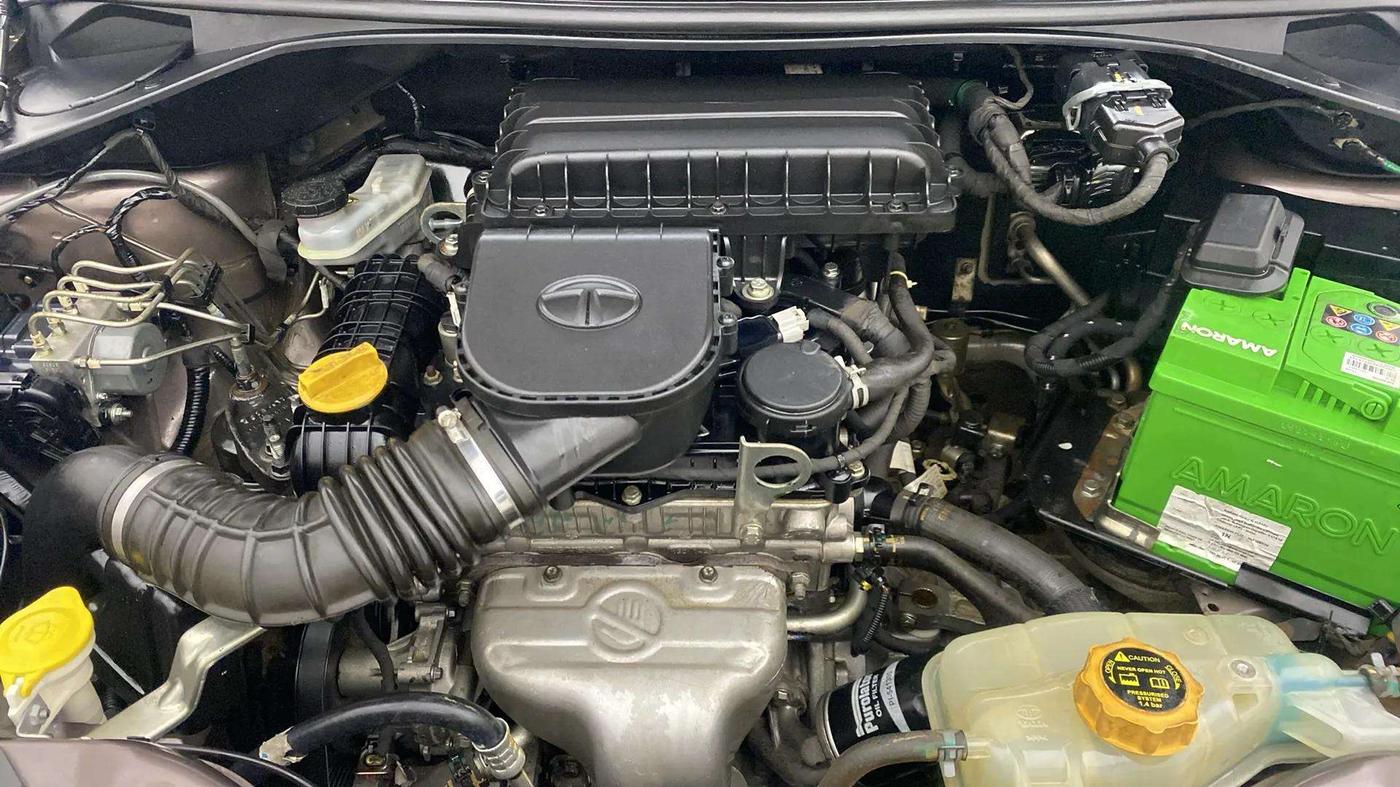 2019 Tata Tiago XZ PLUS PETROL, Petrol, Manual, 36,579 km, Engine View