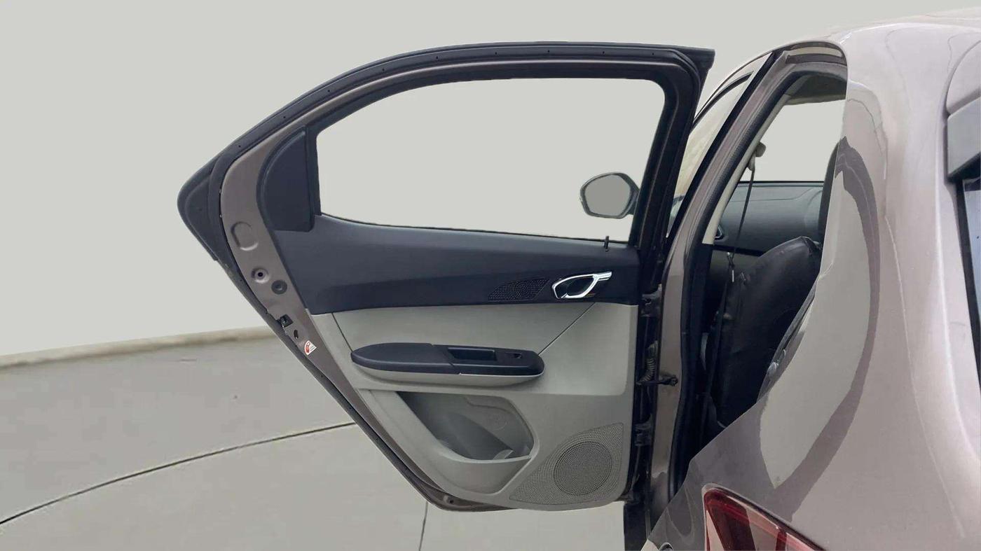 2019 Tata Tiago XZ PLUS PETROL, Petrol, Manual, 36,579 km, LHS Rear Door