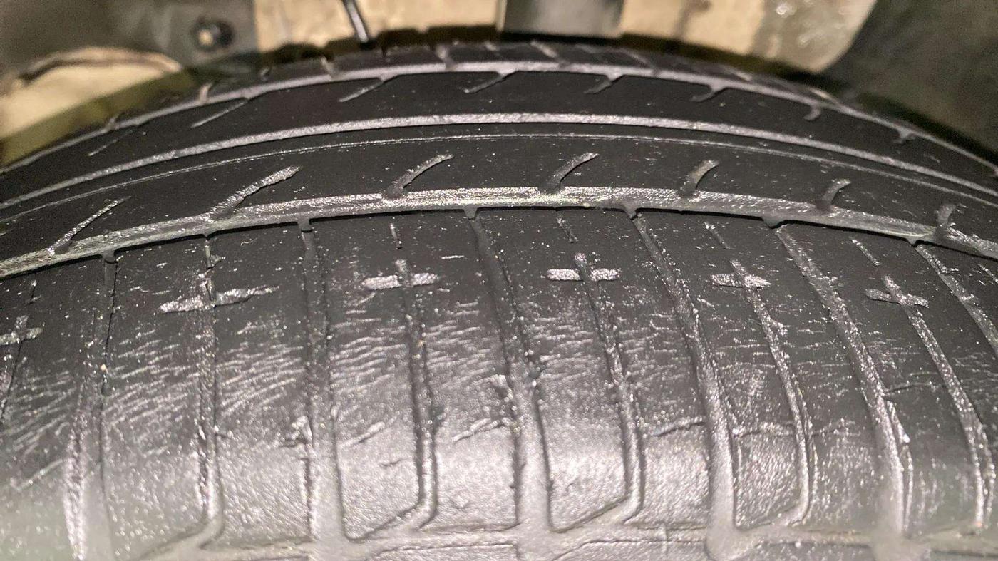 2019 Tata Tiago XZ PLUS PETROL, Petrol, Manual, 36,579 km, Left Front Tyre Tread