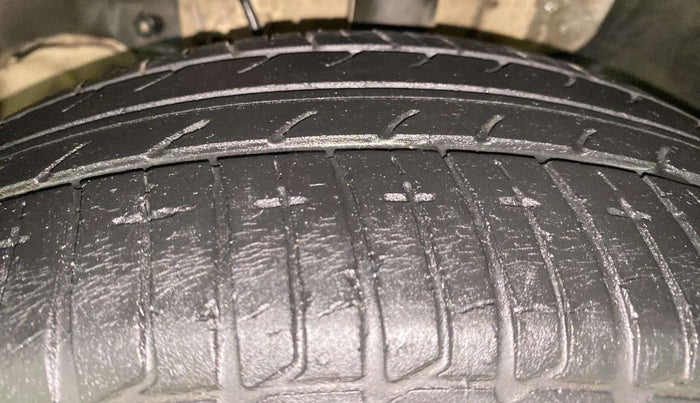 2019 Tata Tiago XZ PLUS PETROL, Petrol, Manual, 36,558 km, Left Front Tyre Tread