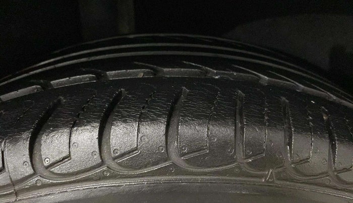 2020 Ford Ecosport TITANIUM 1.5L PETROL AT, Petrol, Automatic, 31,887 km, Right Rear Tyre Tread