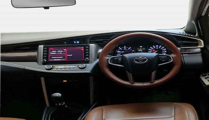 2021 Toyota Innova Crysta 2.4 VX 8 STR, Diesel, Manual, 1,02,341 km, Steering Wheel Close Up