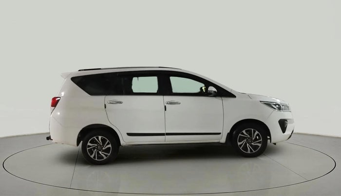 2021 Toyota Innova Crysta 2.4 VX 8 STR, Diesel, Manual, 1,02,341 km, Right Side View