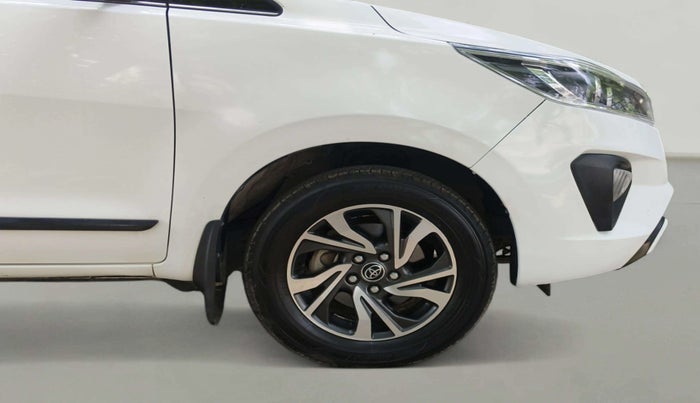 2021 Toyota Innova Crysta 2.4 VX 8 STR, Diesel, Manual, 1,02,341 km, Right Front Wheel