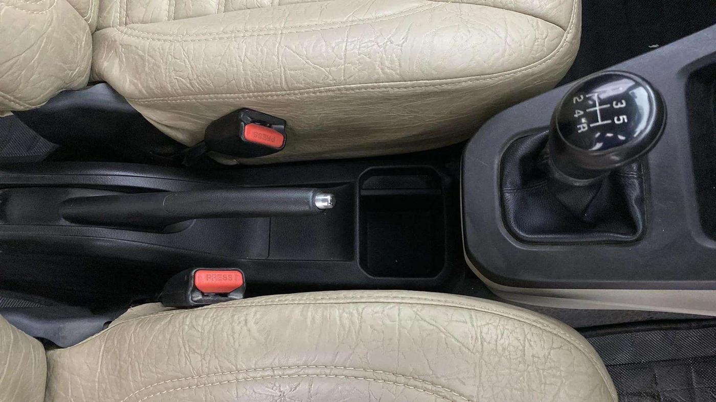 2020 Maruti New Wagon-R VXI 1.2, CNG, Manual, 64,824 km, Gear Lever