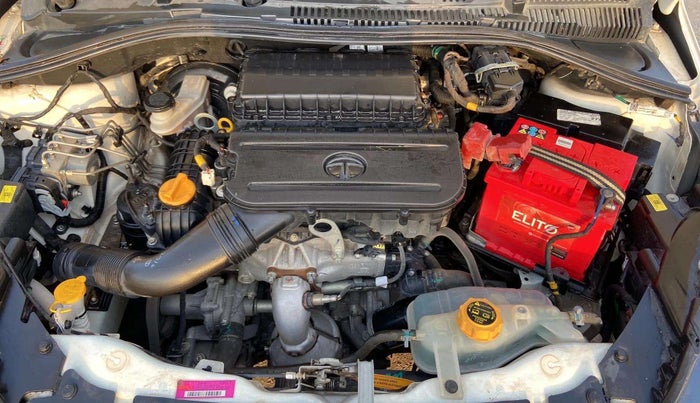 2022 Tata Tiago XM CNG, CNG, Manual, 28,713 km, Open Bonet