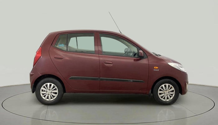 2015 Hyundai i10 SPORTZ 1.1, Petrol, Manual, 66,731 km, Right Side View
