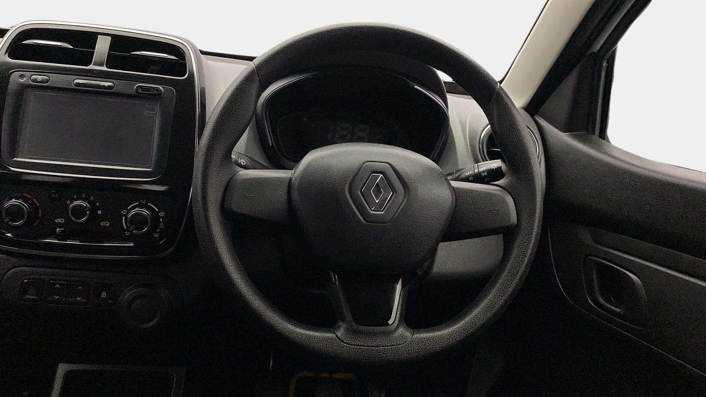 2017 Renault Kwid RXT 0.8, Petrol, Manual, 32,255 km, Steering Wheel Close Up
