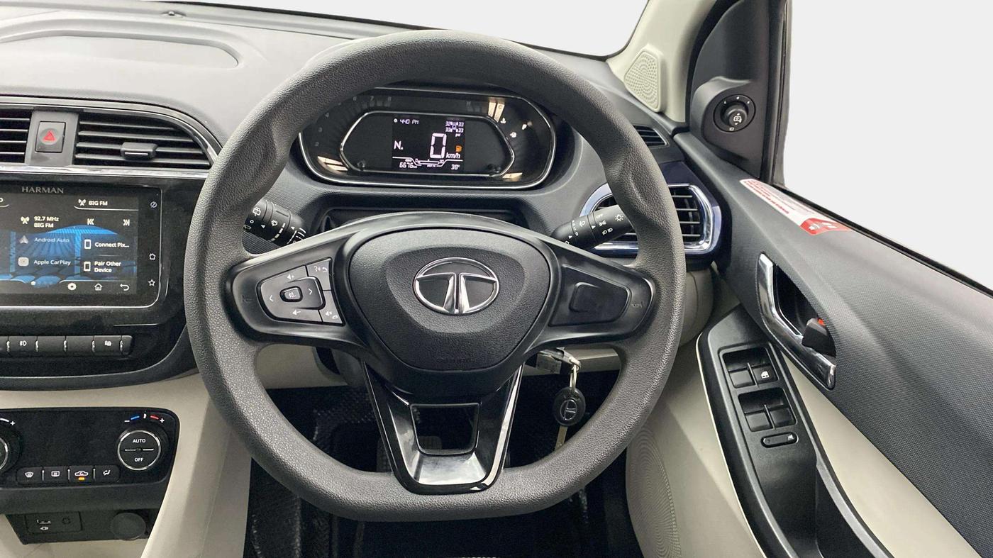2023 Tata Tiago XZA PLUS PETROL, Petrol, Automatic, 6,785 km, Steering Wheel Close Up