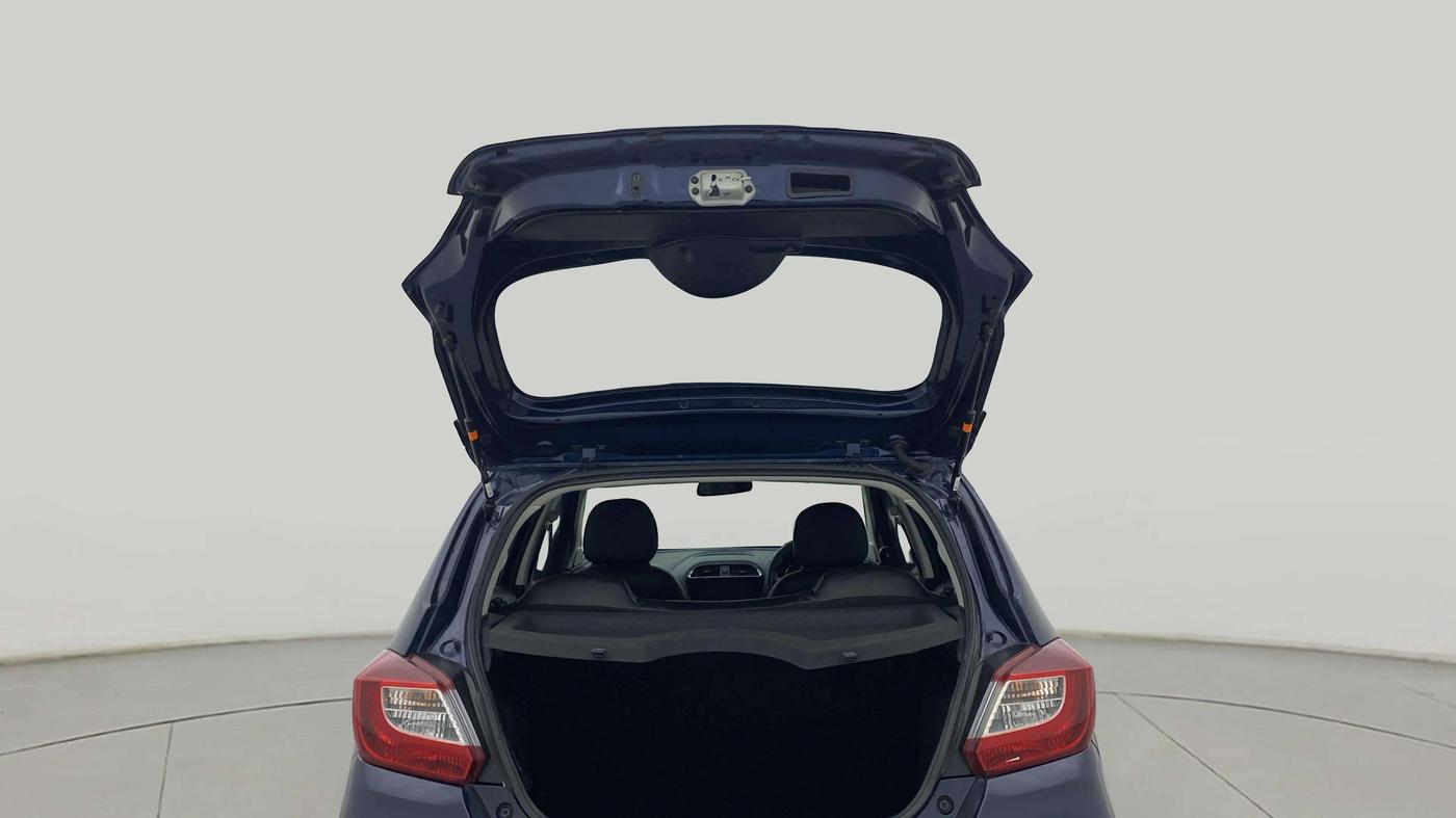 2023 Tata Tiago XZA PLUS PETROL, Petrol, Automatic, 6,785 km, Boot Door Open