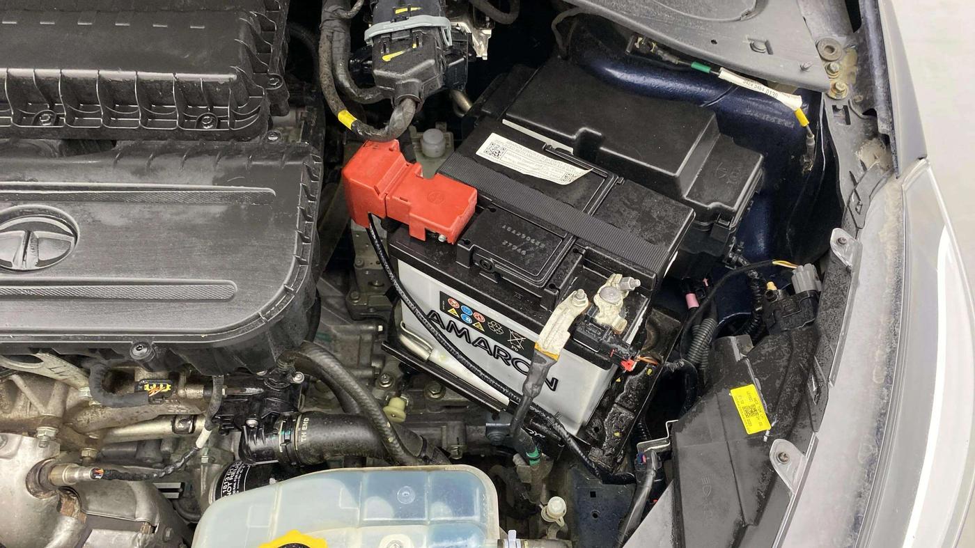 2023 Tata Tiago XZA PLUS PETROL, Petrol, Automatic, 6,785 km, Engine View - Left