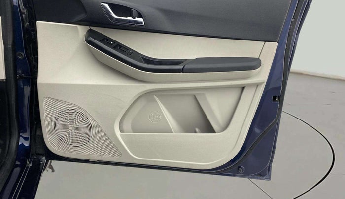 2023 Tata Tiago XZA PLUS PETROL, Petrol, Automatic, 6,672 km, Driver Side Door Panels Control
