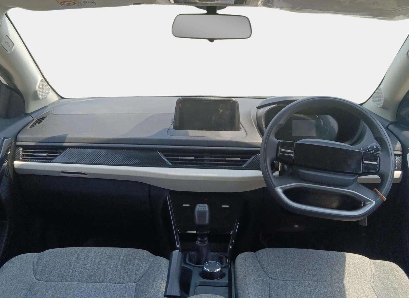 2024 Tata Curvv Pure Plus 1.2 Petrol 6MT, Petrol, Manual, 2,768 km, Dashboard