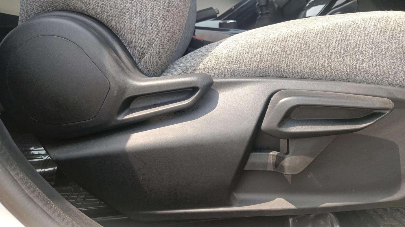 2024 Tata Curvv Pure Plus 1.2 Petrol 6MT, Petrol, Manual, 2,768 km, Driver Side Adjustment Panel