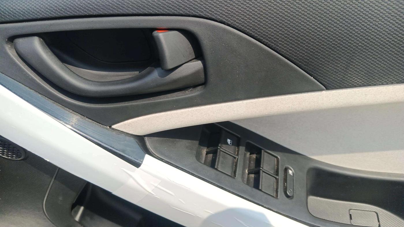 2024 Tata Curvv Pure Plus 1.2 Petrol 6MT, Petrol, Manual, 2,768 km, Driver Side Door Panels Control