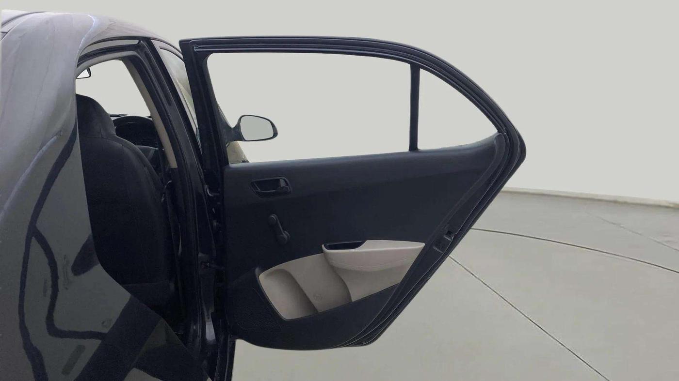 2014 Hyundai Xcent BASE 1.2, Petrol, Manual, 89,576 km, RHS Rear Door
