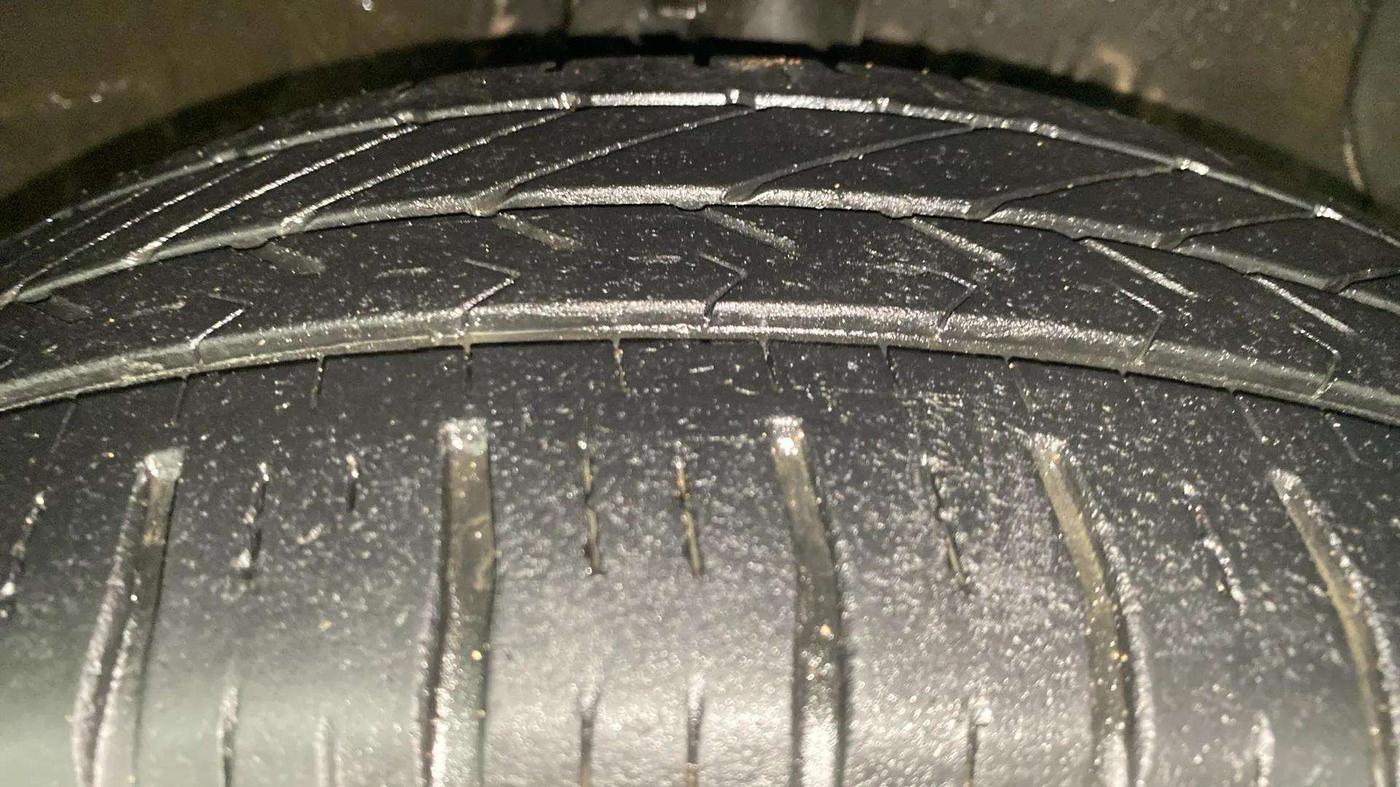 2014 Hyundai Xcent BASE 1.2, Petrol, Manual, 89,576 km, Right Front Tyre Tread