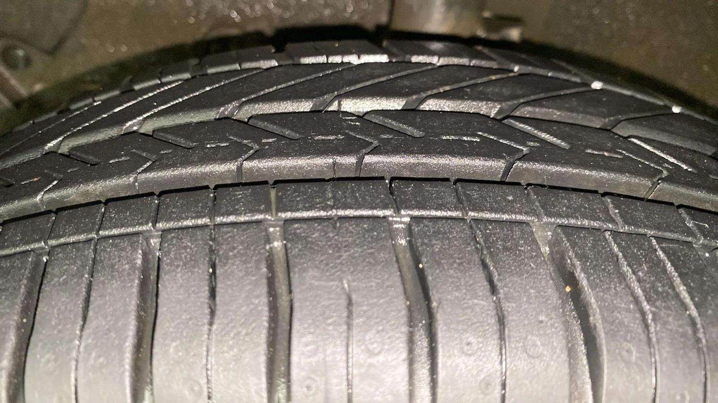 2014 Hyundai Xcent BASE 1.2, Petrol, Manual, 89,576 km, Left Front Tyre Tread