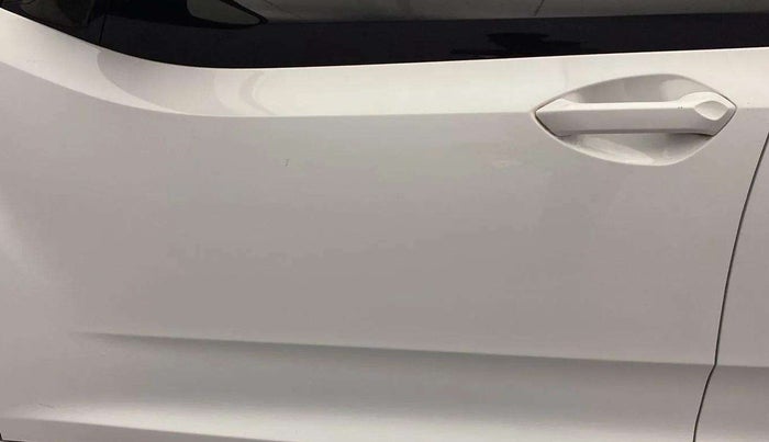 2021 Tata ALTROZ XT PETROL, Petrol, Manual, 57,346 km, Front passenger door - Minor scratches