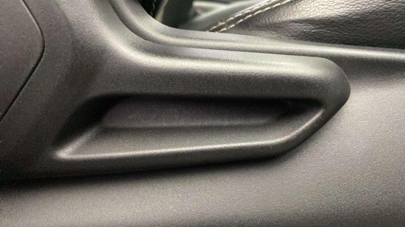 2020 Tata Tiago XZ PLUS PETROL, Petrol, Manual, 32,324 km, Driver Side Adjustment Panel