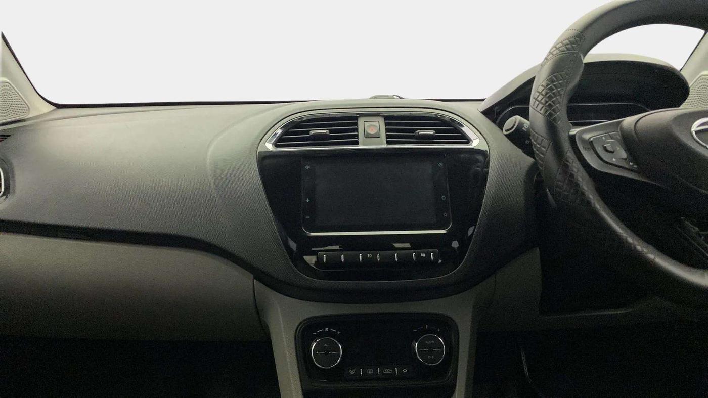 2020 Tata Tiago XZ PLUS PETROL, Petrol, Manual, 32,324 km, Air Conditioner