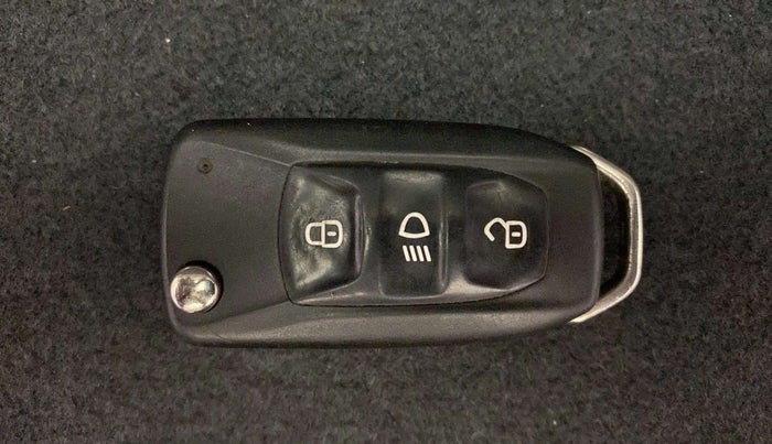 2020 Tata Tiago XZ PLUS PETROL, Petrol, Manual, 32,273 km, Key Close Up