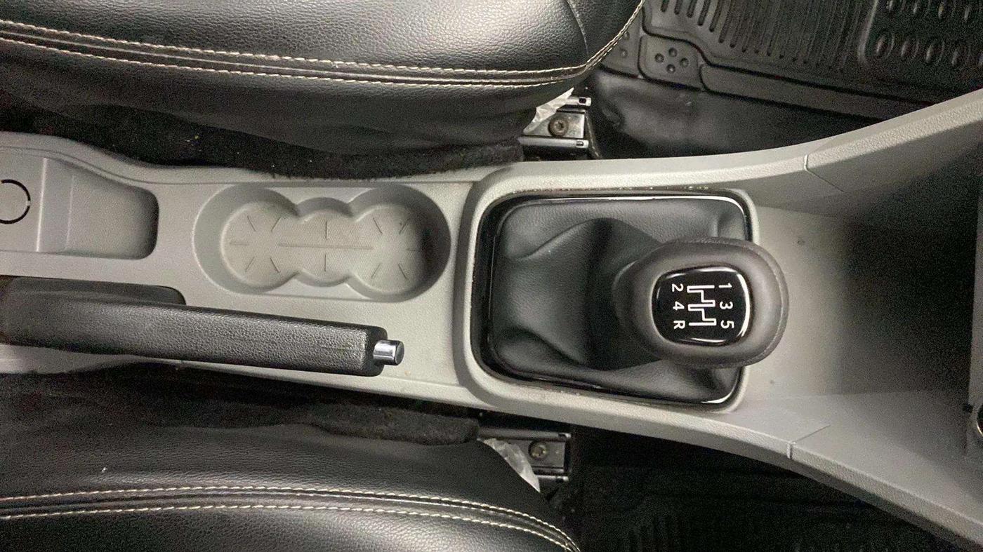 2020 Tata Tiago XZ PLUS PETROL, Petrol, Manual, 32,324 km, Gear Lever