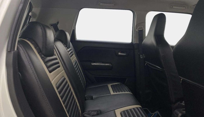 2022 Maruti New Wagon-R ZXI 1.2, Petrol, Manual, 12,274 km, Right Side Rear Door Cabin