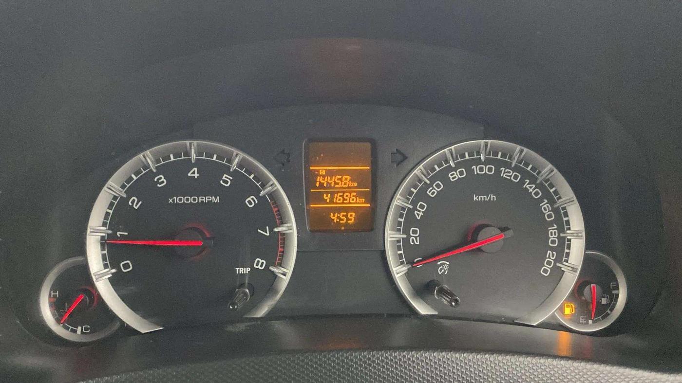 2016 Maruti Swift VXI O, Petrol, Manual, 41,865 km, Odometer Image