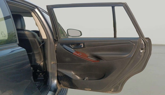 2020 Toyota Innova Crysta 2.7 GX AT 7 STR, Petrol, Automatic, 36,269 km, RHS Rear Door