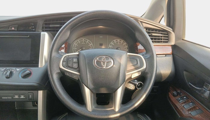 2020 Toyota Innova Crysta 2.7 GX AT 7 STR, Petrol, Automatic, 36,269 km, Steering Wheel Close Up