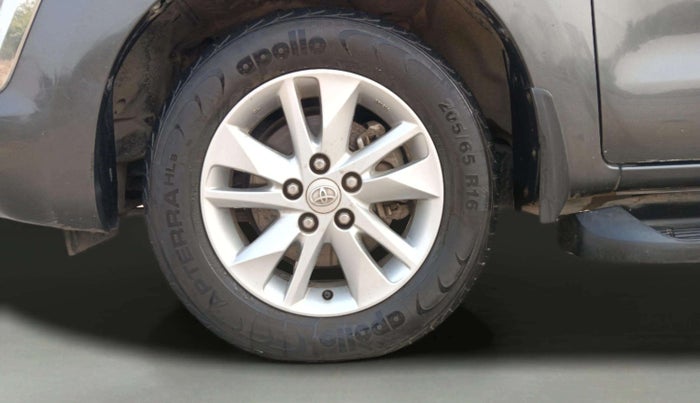 2020 Toyota Innova Crysta 2.7 GX AT 7 STR, Petrol, Automatic, 36,269 km, Left Front Wheel