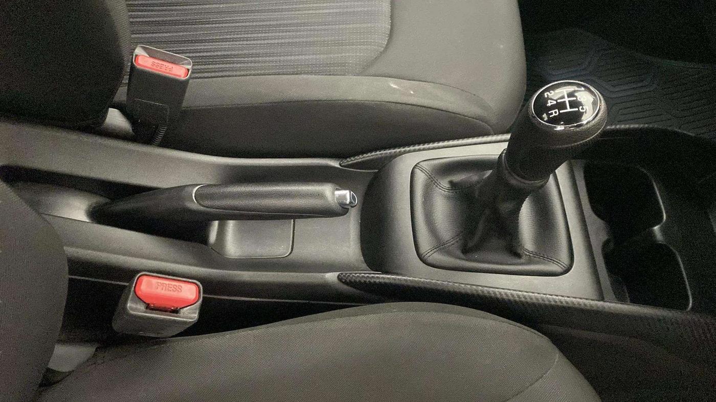 2023 Maruti Baleno DELTA PETROL 1.2, Petrol, Manual, 16,558 km, Gear Lever