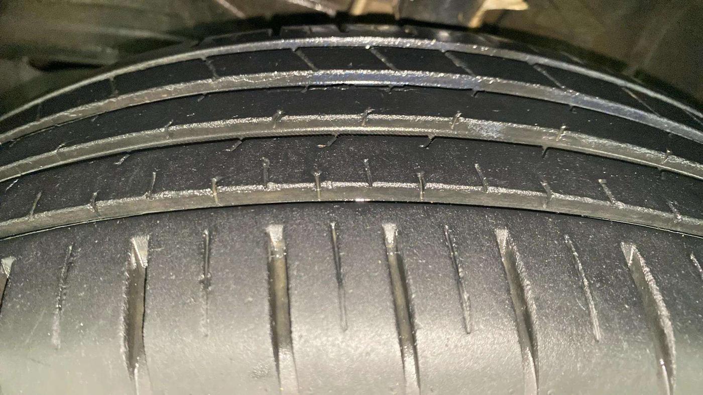 2023 Maruti Baleno DELTA PETROL 1.2, Petrol, Manual, 16,558 km, Left Front Tyre Tread