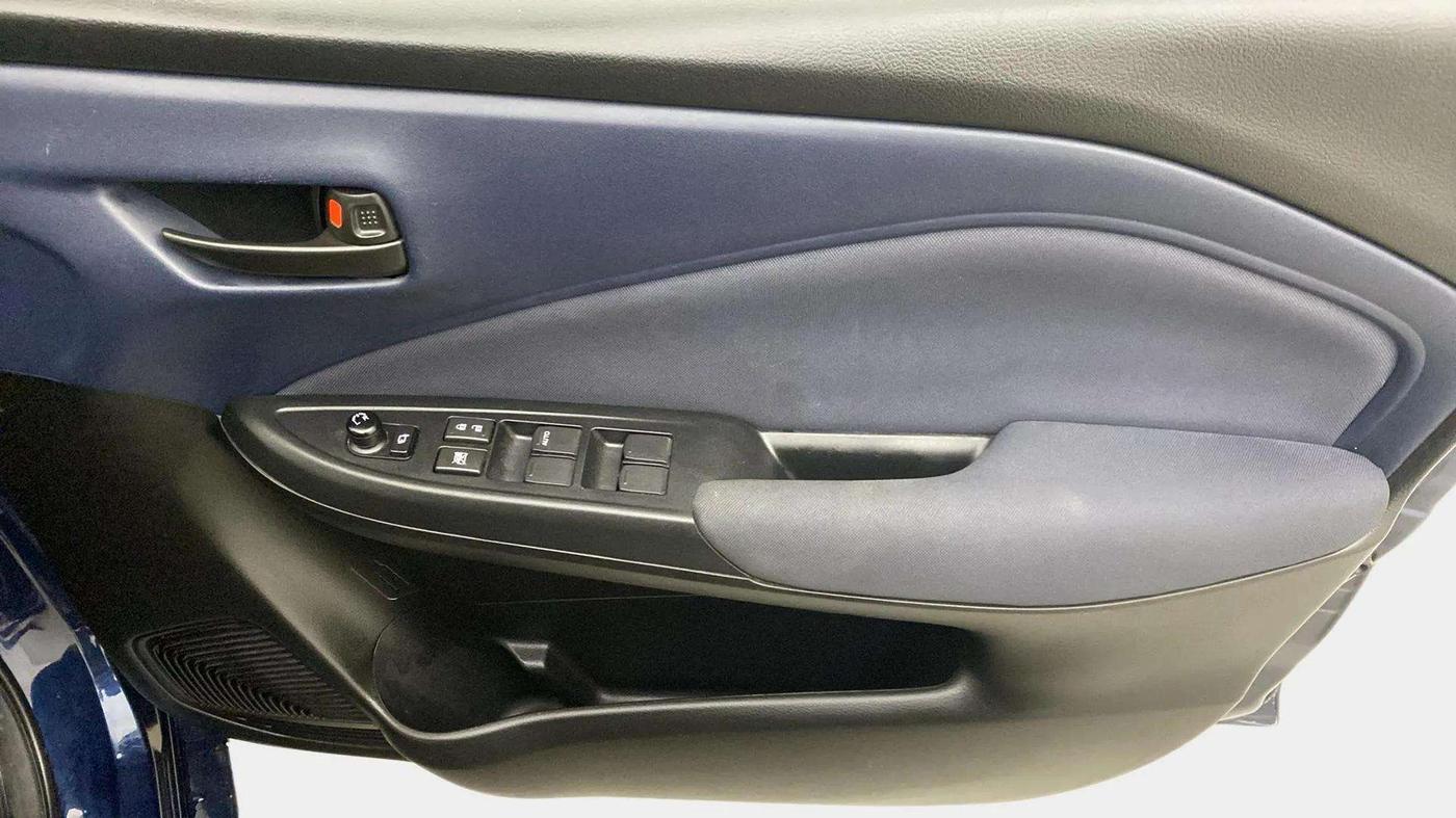 2023 Maruti Baleno DELTA PETROL 1.2, Petrol, Manual, 16,558 km, Driver Side Door Panels Control