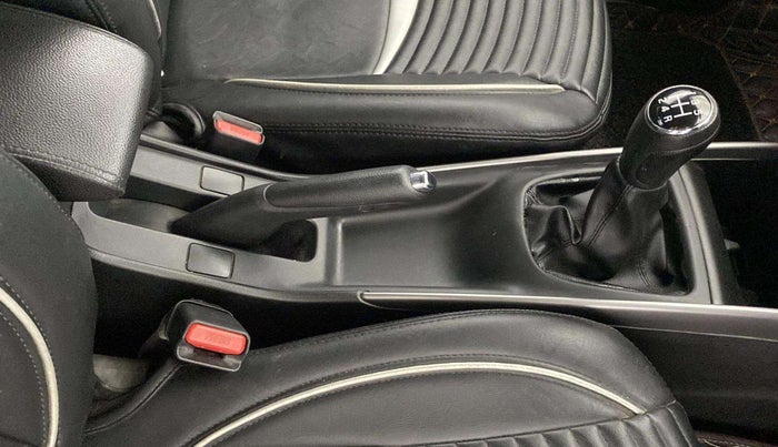 2020 Maruti Baleno ZETA PETROL 1.2, Petrol, Manual, 30,895 km, Gear Lever