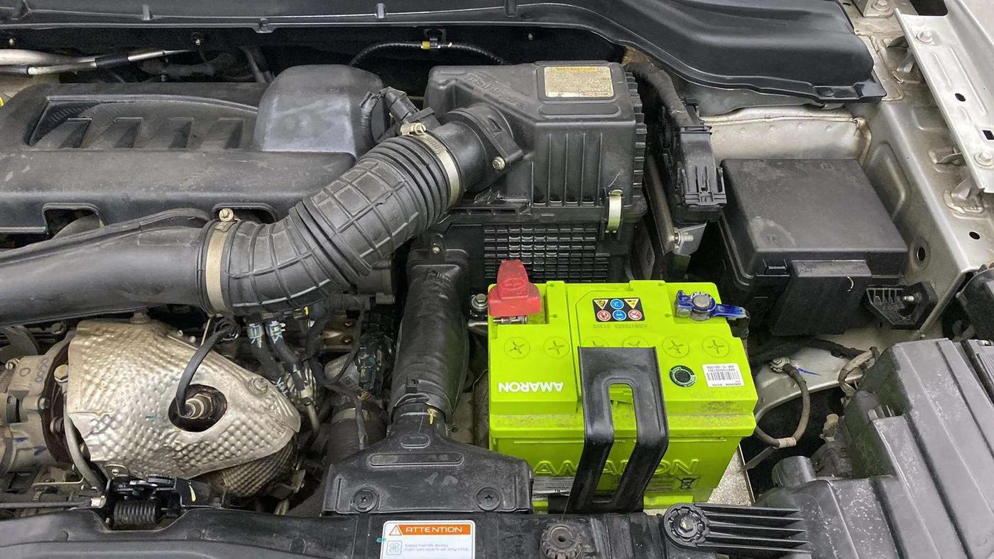 2022 Mahindra XUV300 W8 1.5 DIESEL, Diesel, Manual, 29,953 km, Engine View - Left